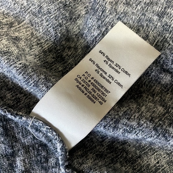 Aritzia Community Allora Turtleneck Sweater in M - Picture 6 of 6